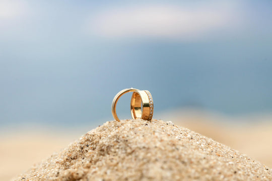 Fun in the Sun: How to Protect Jewelry in the Summer