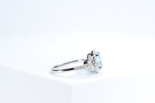 Axel 10K White Gold Oval-Cut Aquamarine Ring