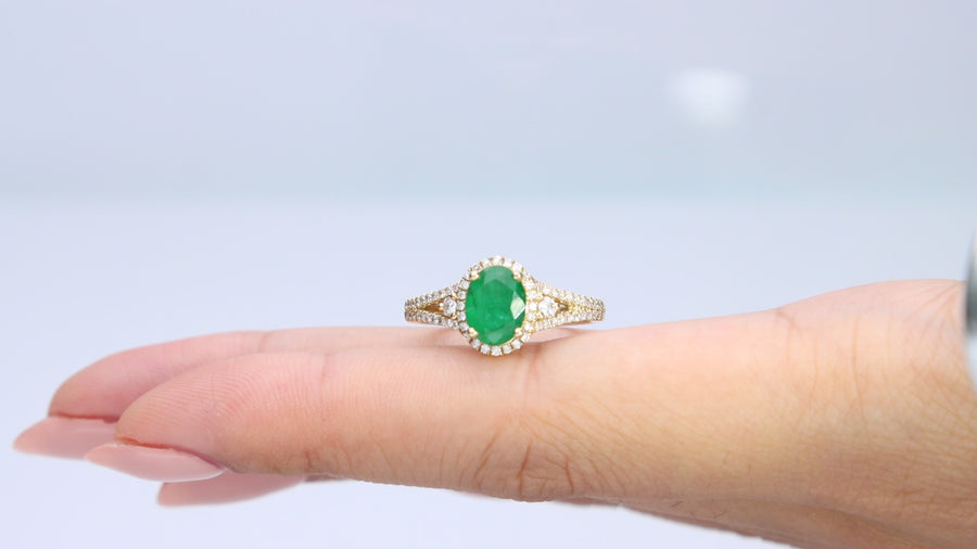 Amara 10K Yellow Gold Oval-Cut Emerald Ring