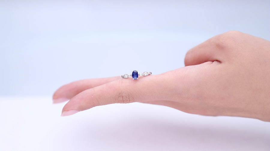 Amelia 10K White Gold Oval-Cut Blue Sapphire Ring