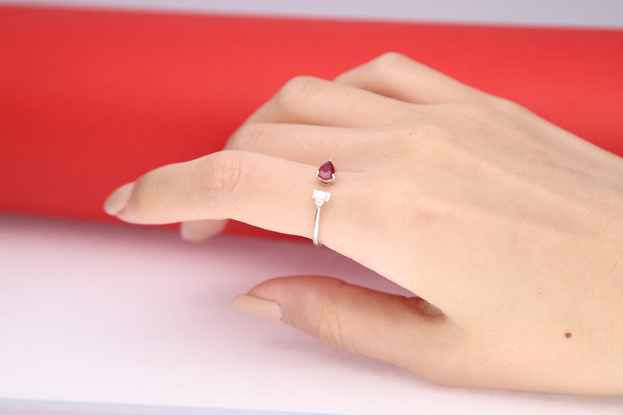 Victoria 18K White Gold Pear-Cut  Mozambique Ruby Ring