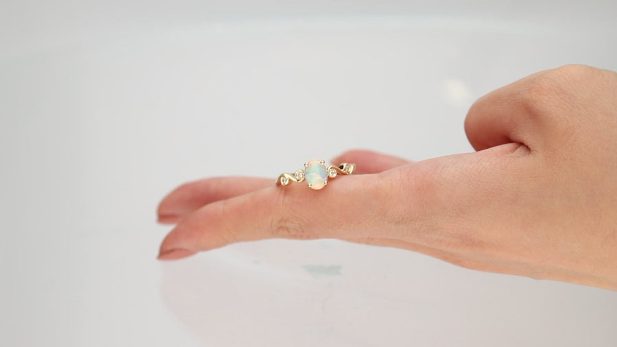 Rosa 14K Yellow Gold Oval-Cut Opal Ring